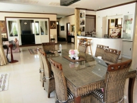 Private House, Pool View