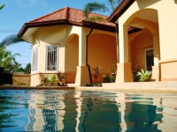 Pattaya House for Sale: Pool Villa in Huay Yai