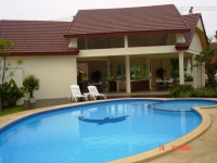Private House near Public Park