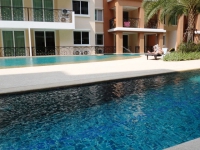 Pattaya Condo for Sale: Paradise Park Condo