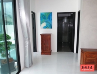 Phuket villa in Nai Harn