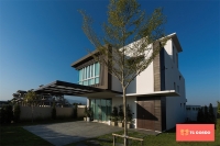 Sky Villas