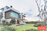 Sky Villas