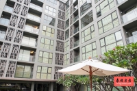 Via Botani Sukhumvit 49 Condo